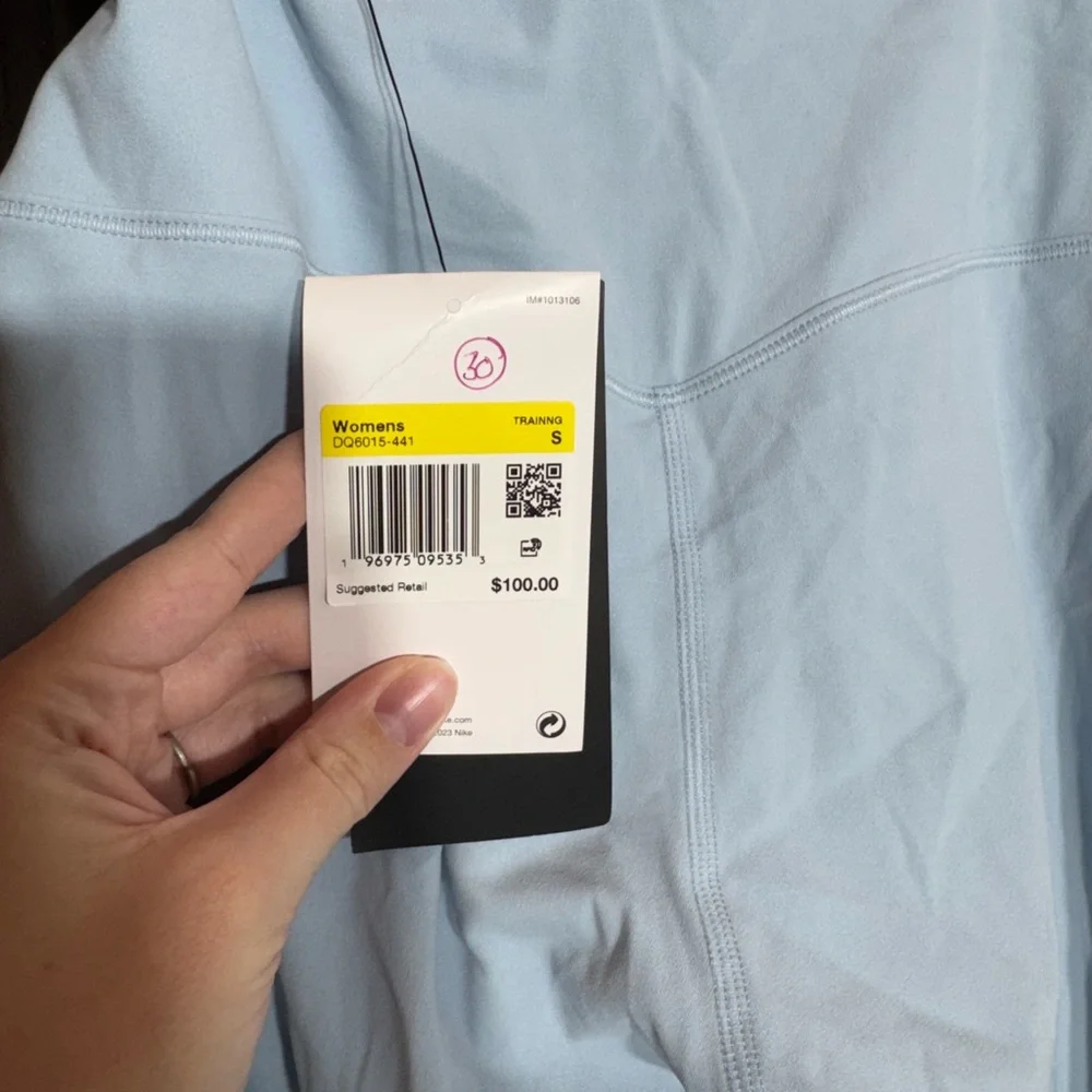 NWT Nike Light Blue High-Waisted Leggings - Picture 5 of 5